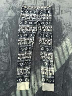 Victoria's Secret PINK Snowflake Thermal Sleep Leggings